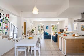 Protaras Villa Athamas Blue