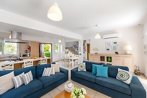 Protaras Villa Athamas Blue