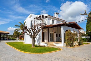 Cape Greco Palm Trees Villa
