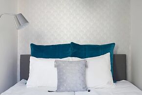 Ogarna Azure in Gda sk