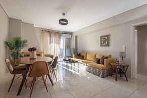 3 Bedroom apt in Athens With Acropolis View