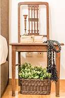 3 Bedroom apt in Athens With Acropolis View