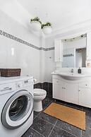 3 Bedroom apt in Athens With Acropolis View