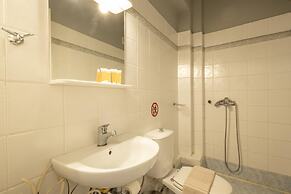 3 Bedroom apt in Athens With Acropolis View