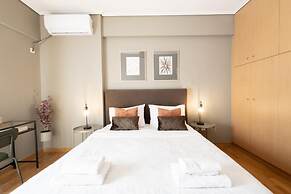 3 Bedroom apt in Athens With Acropolis View