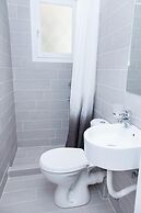 Sunny and Minimal apt in Glyfada With 3 Bdrm