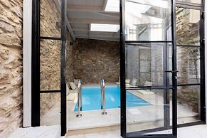 Incomparable Plaka s Lux 2bdrm Apt w Pvt Heated Pool