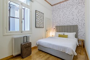 Incomparable Plaka s Lux 2bdrm Apt w Pvt Heated Pool