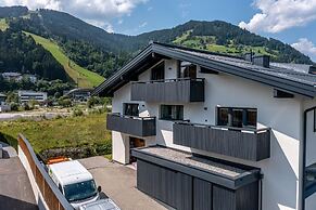 Tevini Alpine Apartments - Schmittenblick