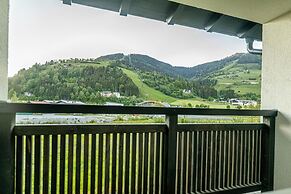 Tevini Alpine Apartments - Schmittenblick