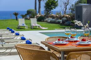 Protaras Beachfront Villa Pietra