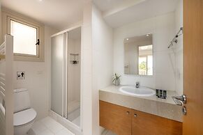 Protaras Beachfront Villa Pietra