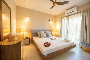 Protaras Art House Seviews