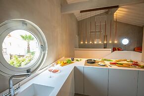 Protaras Art House Seviews