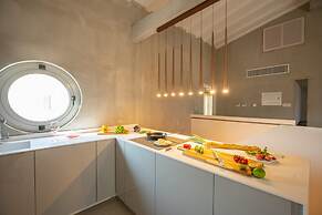 Protaras Art House Seviews