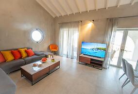 Protaras Art House Seviews