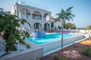 Protaras Art House Seviews