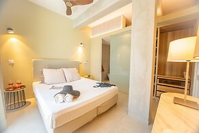 Protaras Art House Seviews