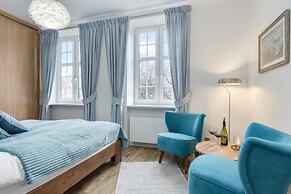 Kings Queens in Oldtown Stylish Sunny Spacious