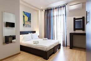 Luxurious 3-bedroom Seaside Retreat Fully Renovated April 2025