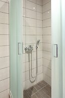 Luxurious 3-bedroom Seaside Retreat Fully Renovated April 2025