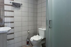 Luxurious 3-bedroom Seaside Retreat Fully Renovated April 2025