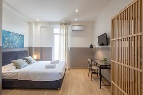 Luxurious 3-bedroom Seaside Retreat Fully Renovated April 2025