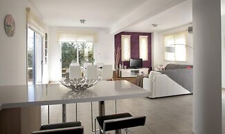 Protaras Villa Chateau Blanc - Platinum Collection