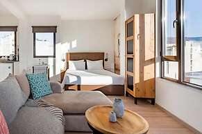 Explore Nightlife Near an Apartment With an Acropolis View