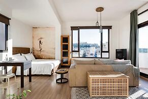 Explore Nightlife Near an Apartment With an Acropolis View