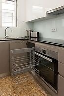 Lovely 2 Bedroom apt in Metaxourgio Center