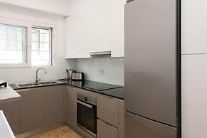 Lovely 2 Bedroom apt in Metaxourgio Center