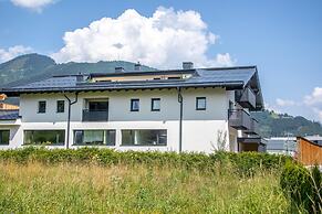 Tevini Alpine Apartments - Glocknerblick