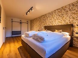 Tevini Alpine Apartments - Glocknerblick