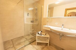 Tevini Alpine Apartments - Glocknerblick