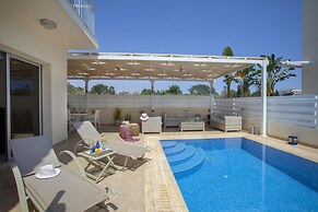 Villa Posidonas 3 in Protaras