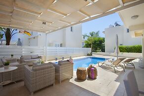 Villa Posidonas 3 in Protaras