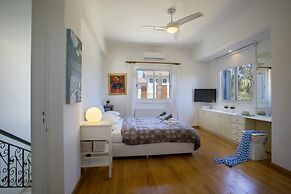 Mazeri in Protaras With 5 Bedrooms and 4 Bathrooms