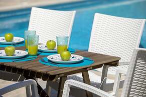 Mazeri in Protaras With 5 Bedrooms and 4 Bathrooms