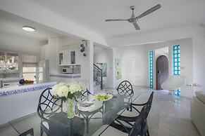 Mazeri in Protaras With 5 Bedrooms and 4 Bathrooms