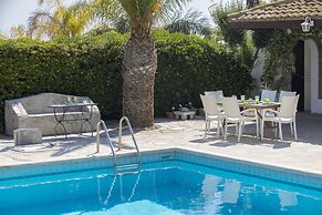 Mazeri in Protaras With 5 Bedrooms and 4 Bathrooms