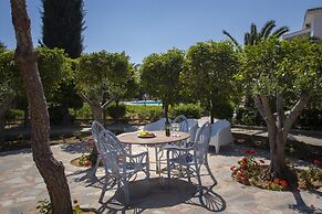 Mazeri in Protaras With 5 Bedrooms and 4 Bathrooms