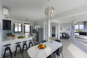 Greco Hilltop Views in Paralimni