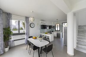 Greco Hilltop Views in Paralimni