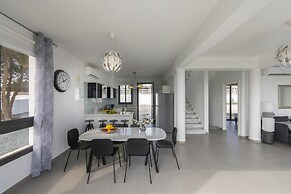 Greco Hilltop Views in Paralimni