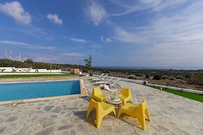 Greco Hilltop Views in Paralimni