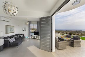 Greco Hilltop Views in Paralimni