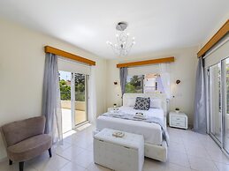 Meneou Seaside Mansion 7