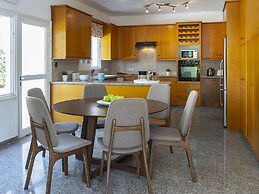 Meneou Seaside Mansion 7