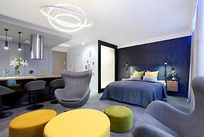 Waterlane Swimming Pool Sauna Fitness Included in the Offer